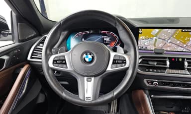 X6 (G06)