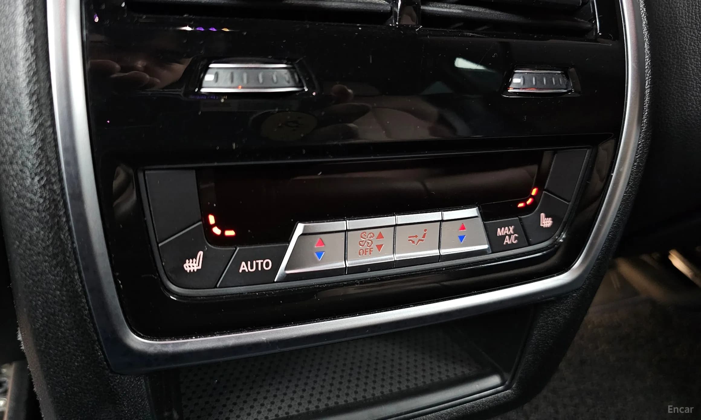 X6 (G06)
