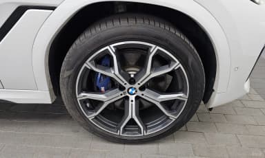 X6 (G06)