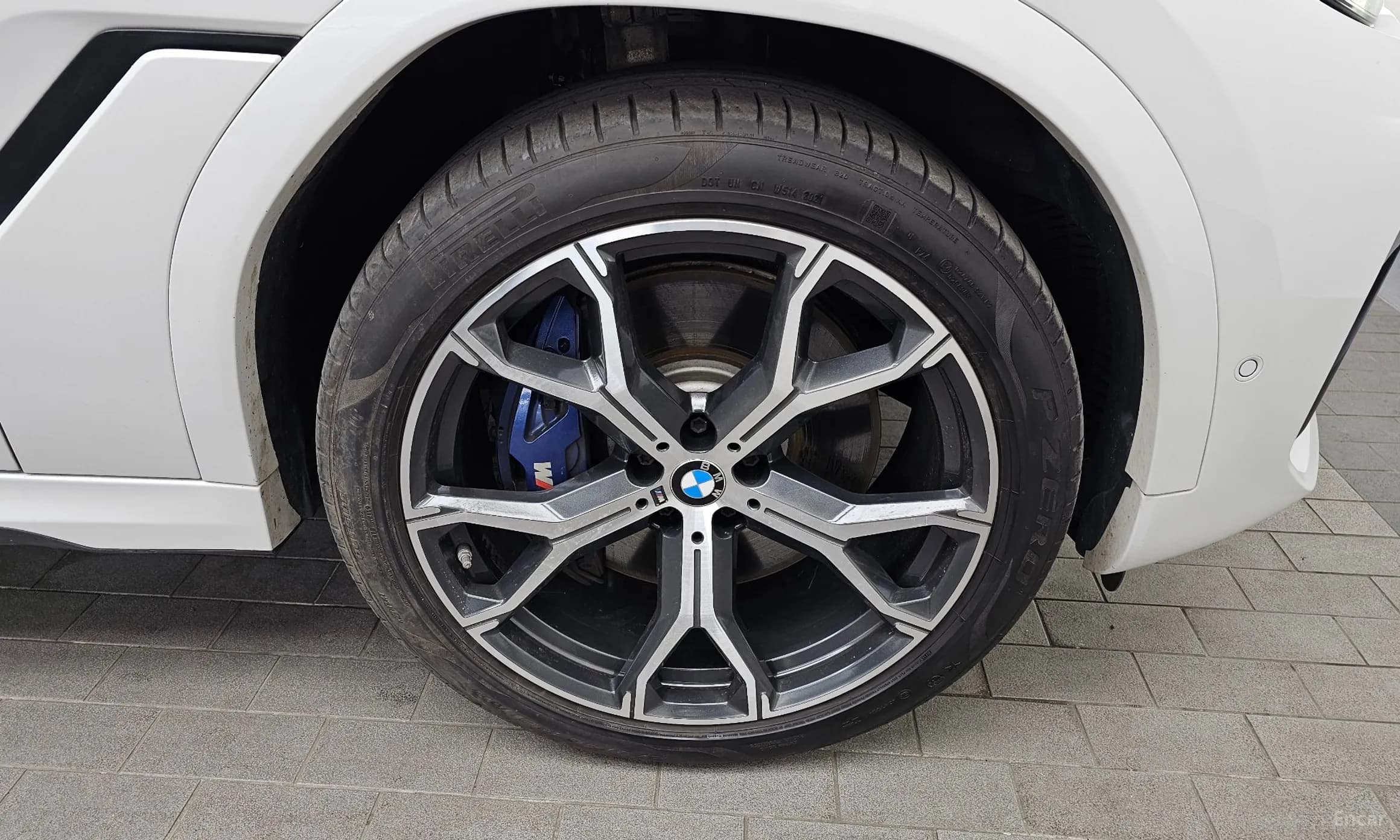 X6 (G06)