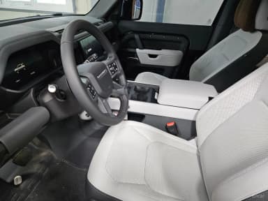 Defender (L663)