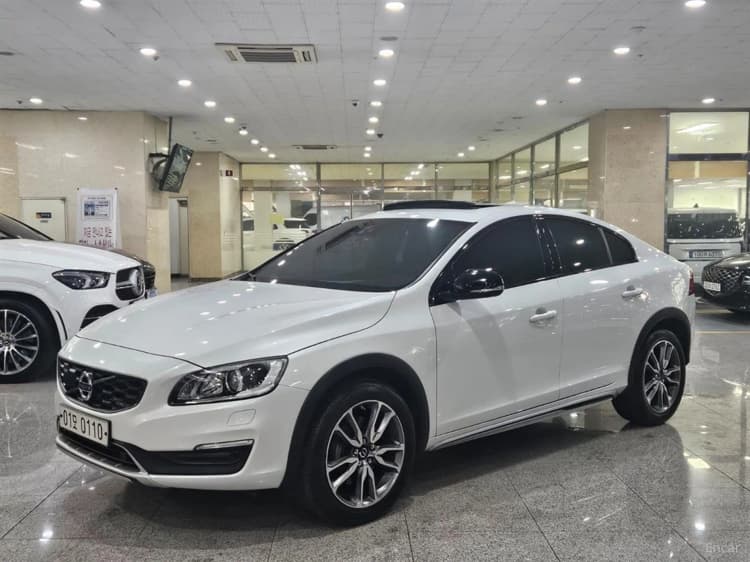 S60 Cross Country