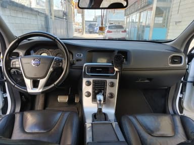 S60