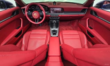 911 (992)
