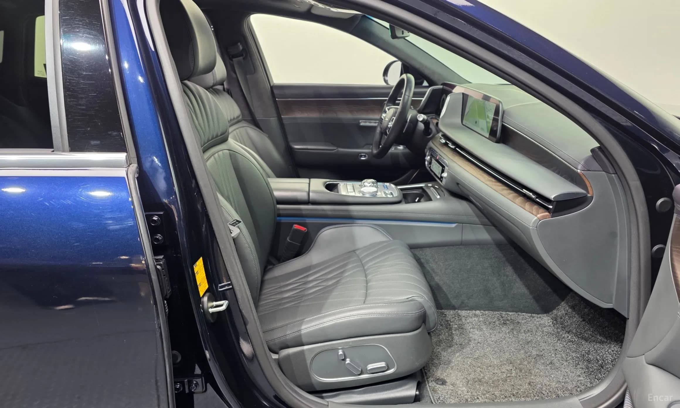 G90 (RS4)
