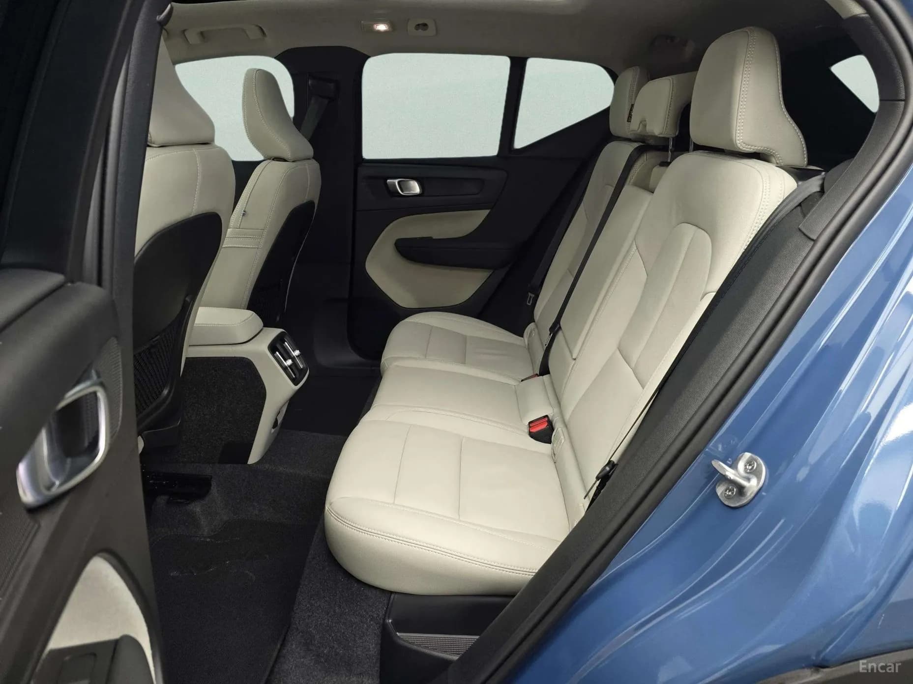 XC40