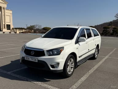 Korando Sports