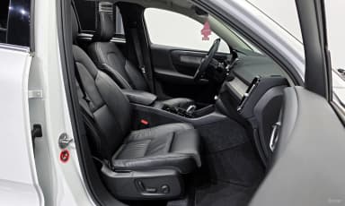 XC40
