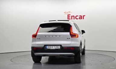 XC40