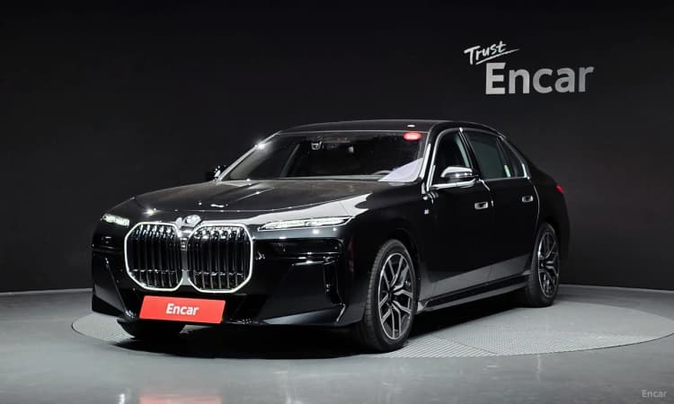 7 Series (G70)