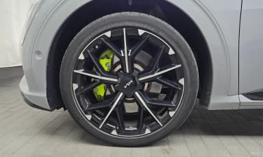 EV6