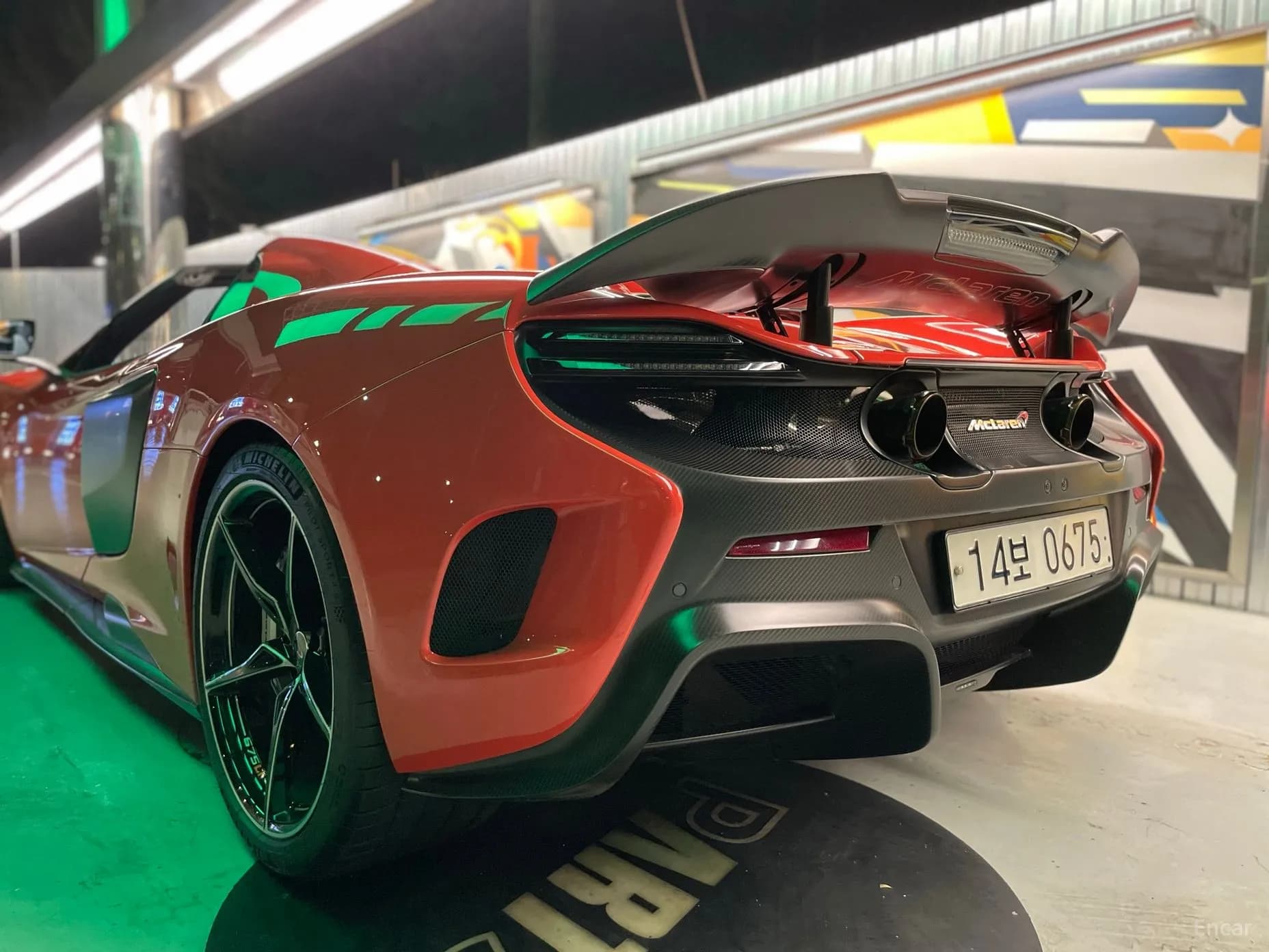 675LT
