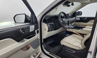 Navigator 4th generation