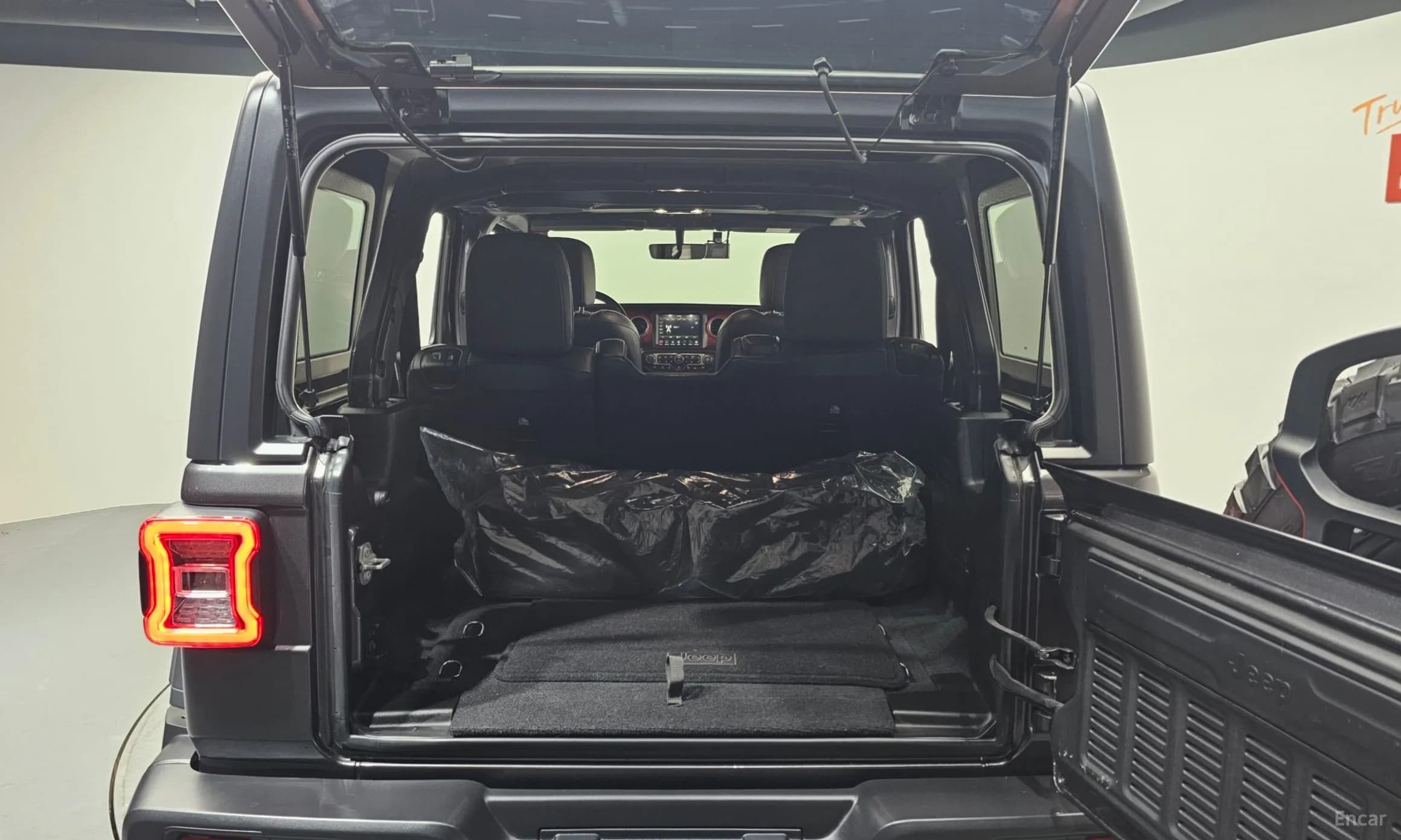 Wrangler (JL)