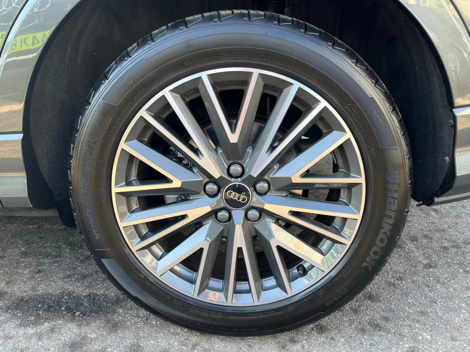 Q3 (F3)