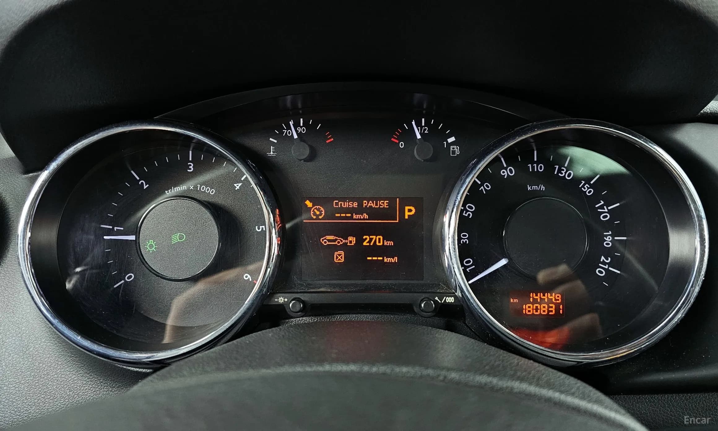 m1Bw200E2YqeygG33_dc2:3007