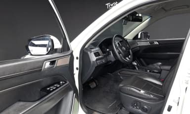G4 Rexton