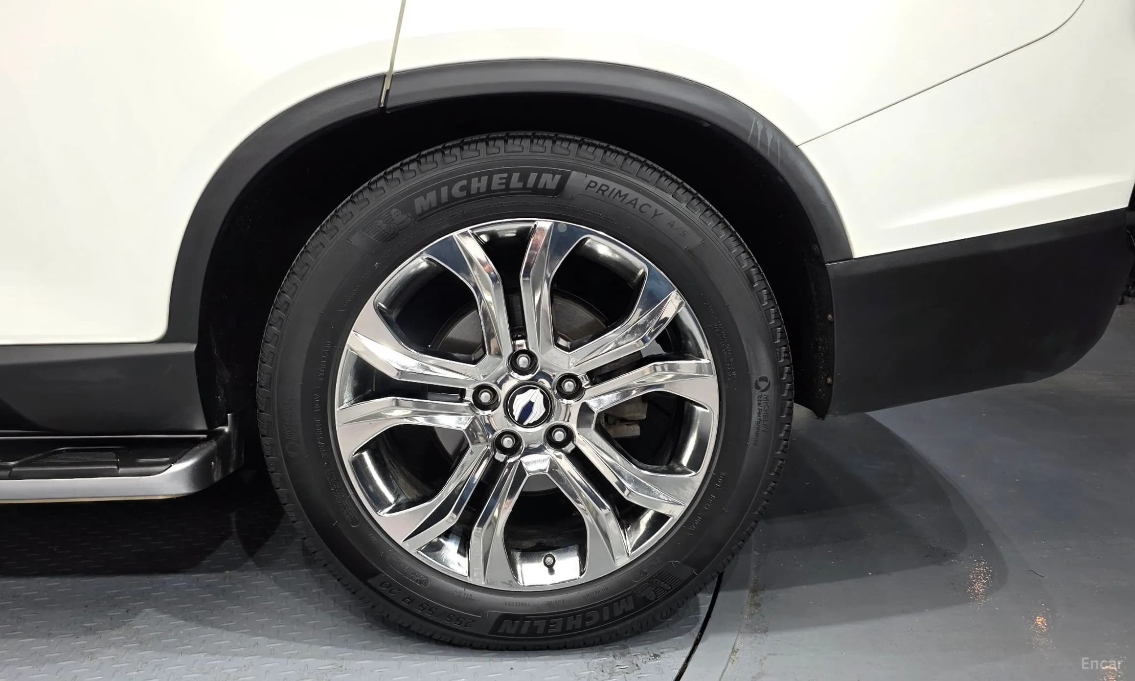 G4 Rexton