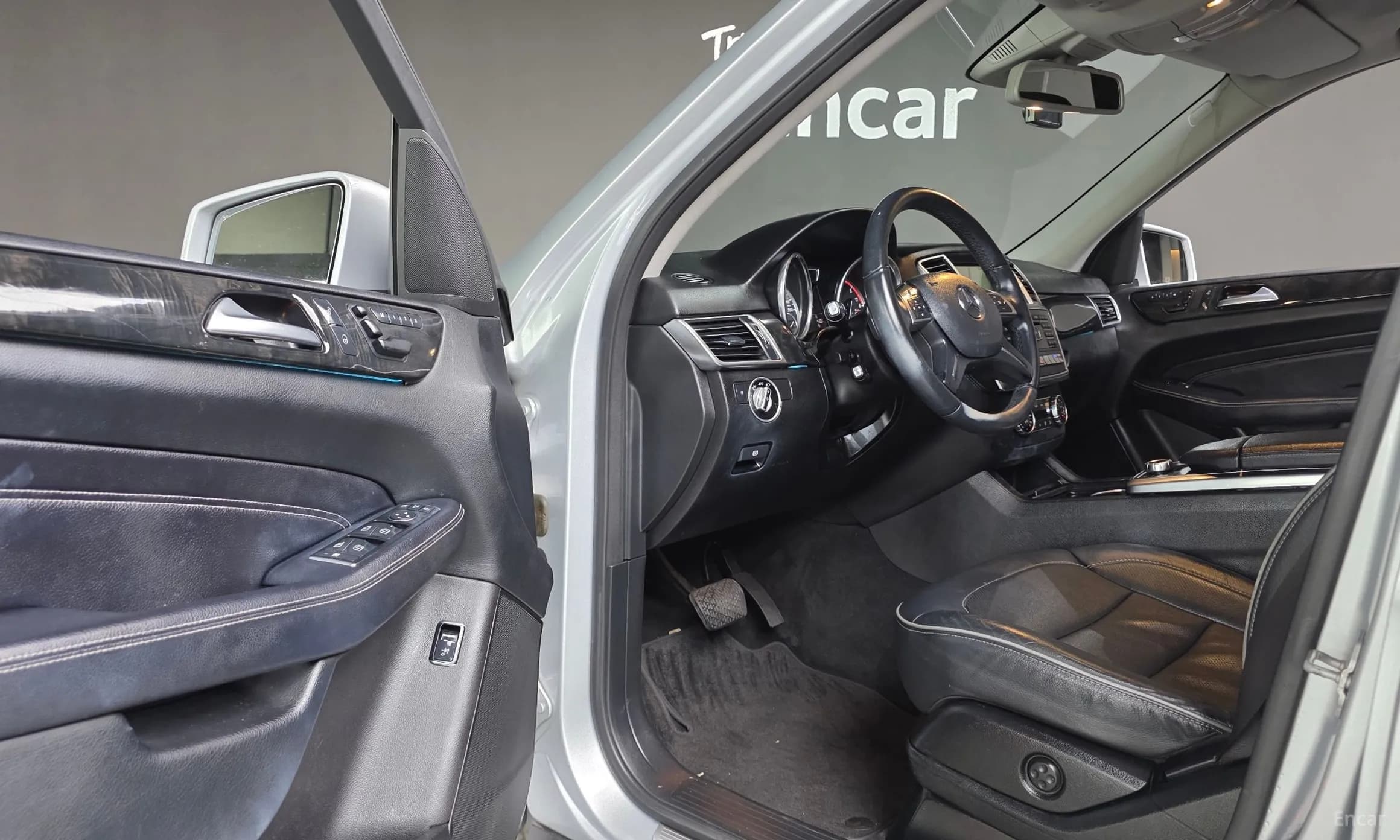 M-Class W166