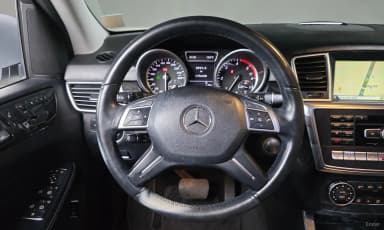 M-Class W166