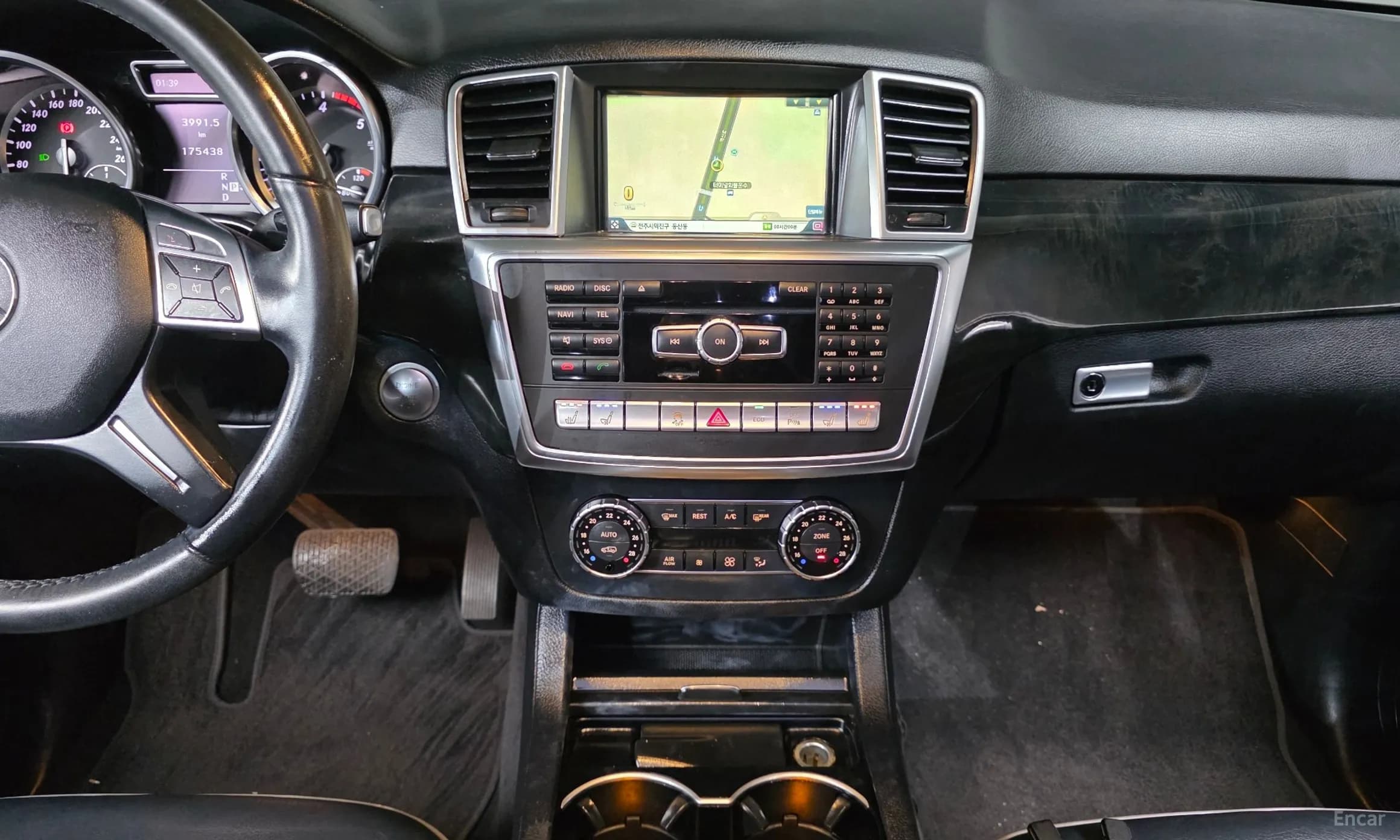 M-Class W166