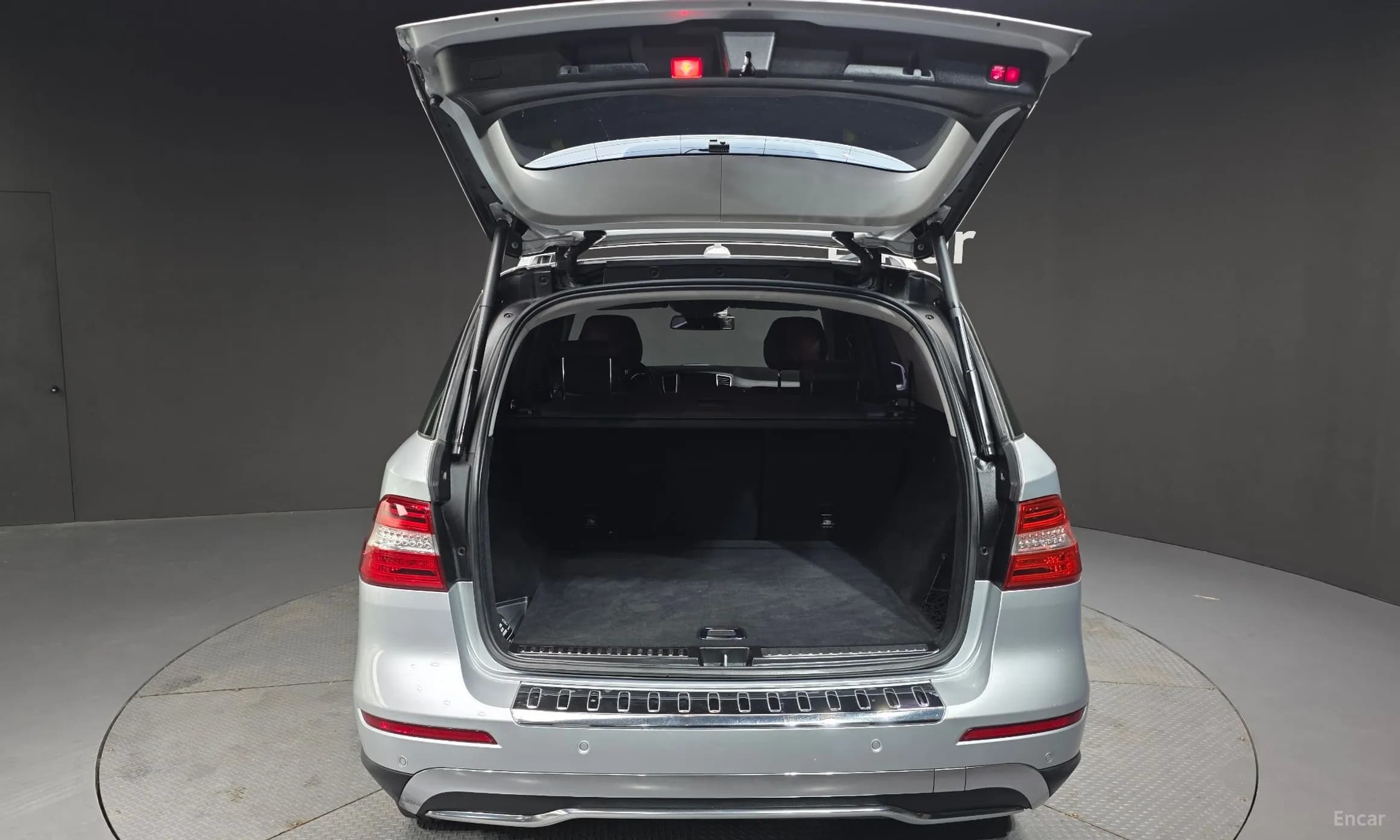 M-Class W166