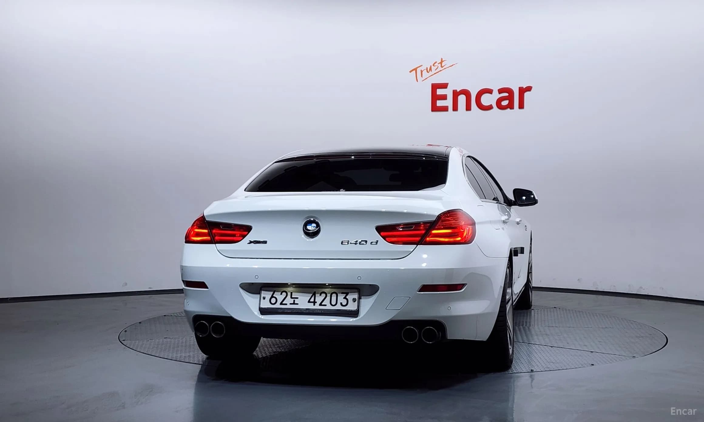 6 Series (F12)