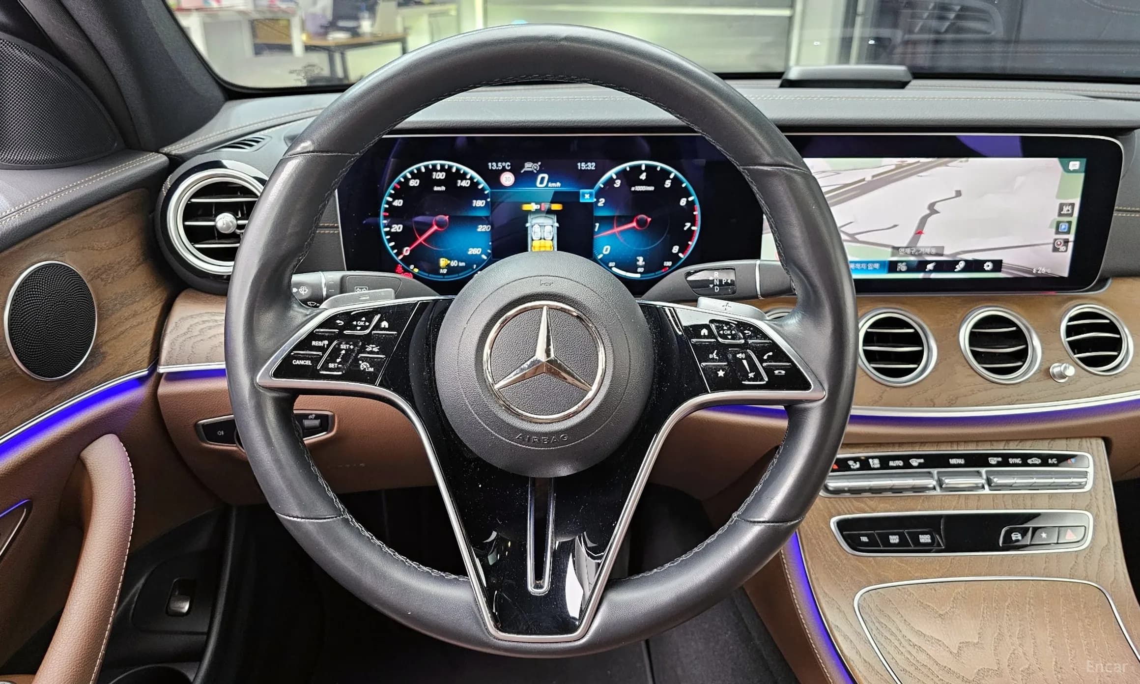E-Class W213