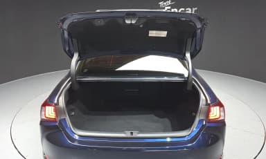 ES300h 7th Generation