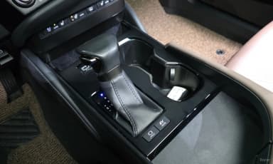 ES300h 7th Generation