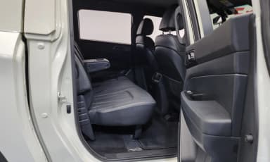 Rexton Sports Khan