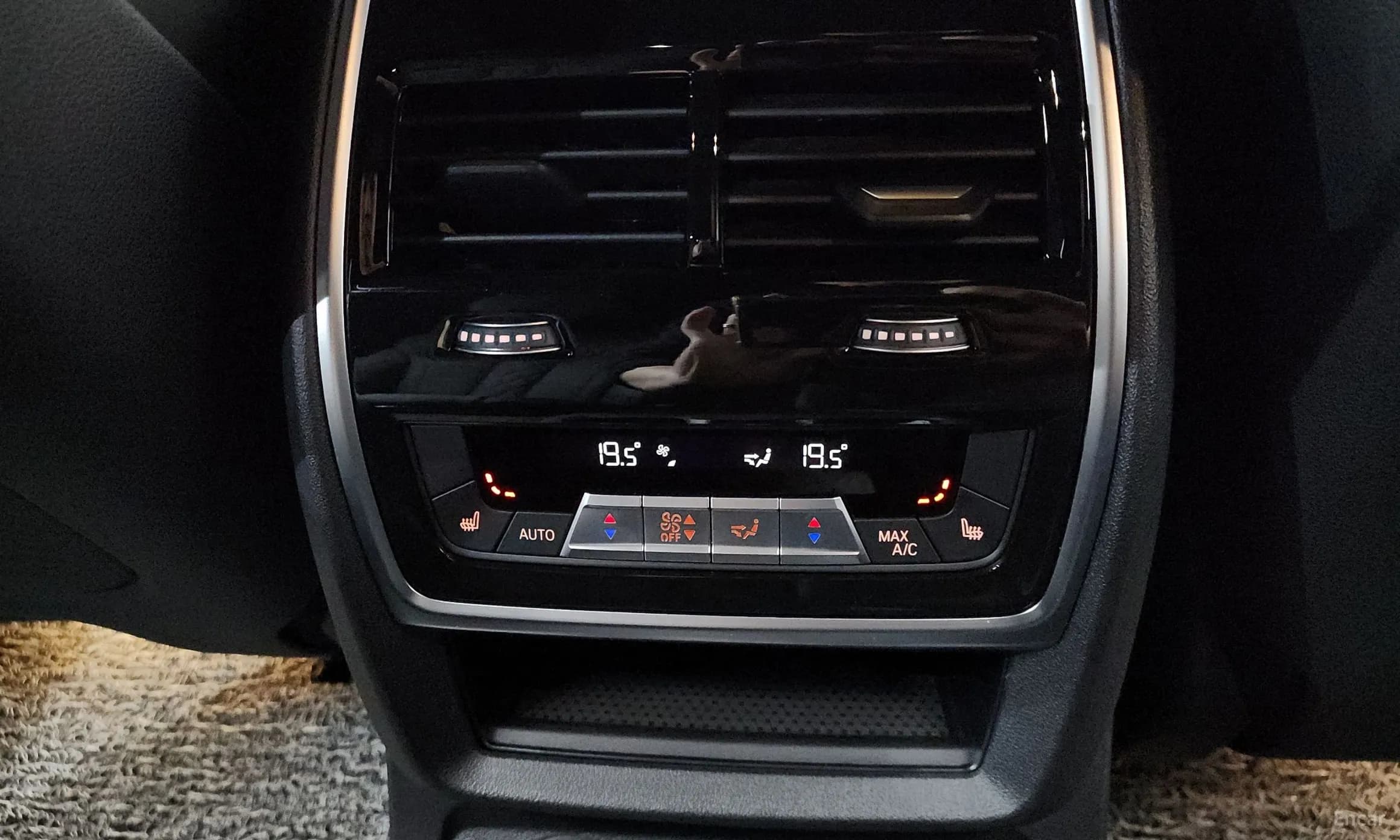 X7 (G07)