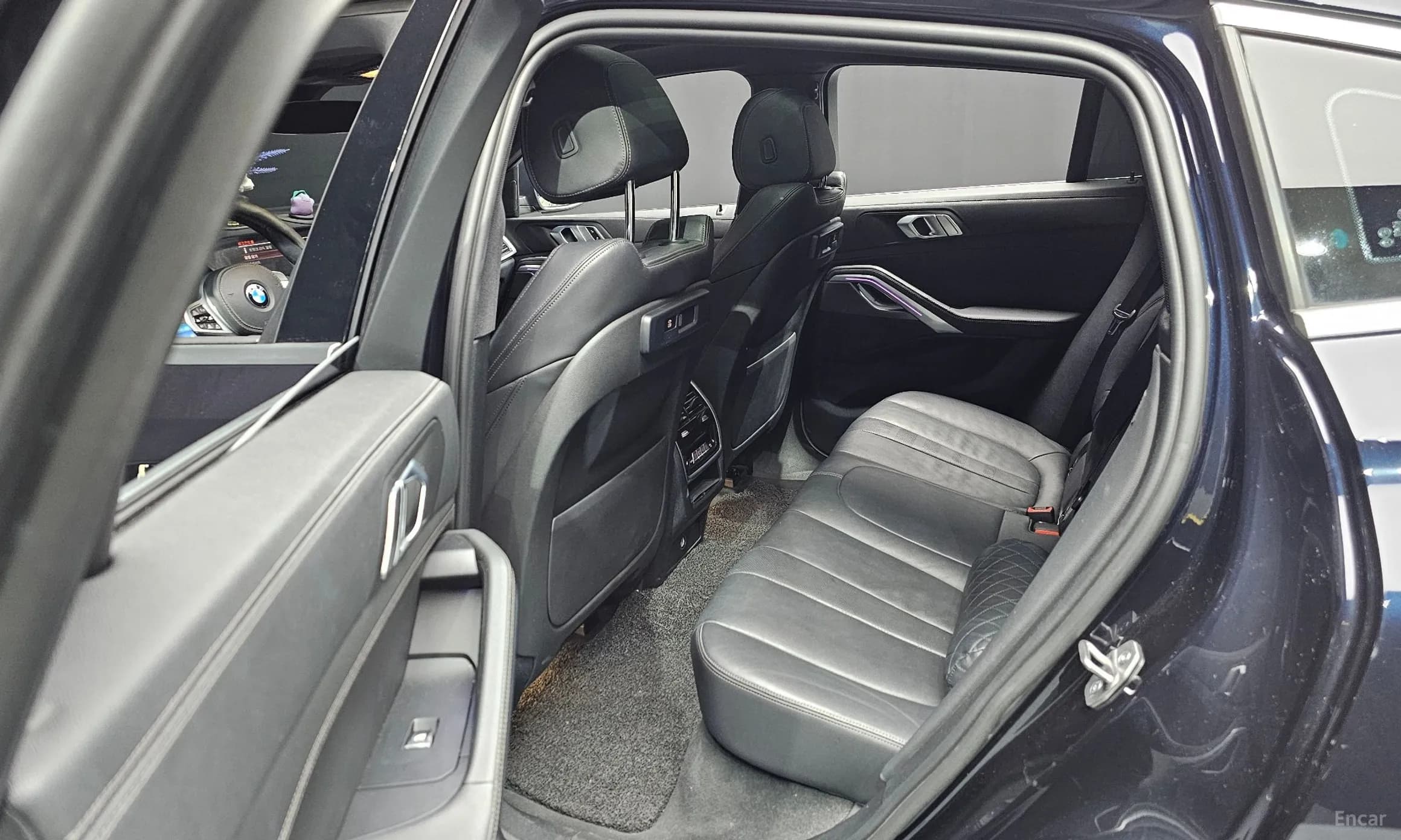 X6 (G06)