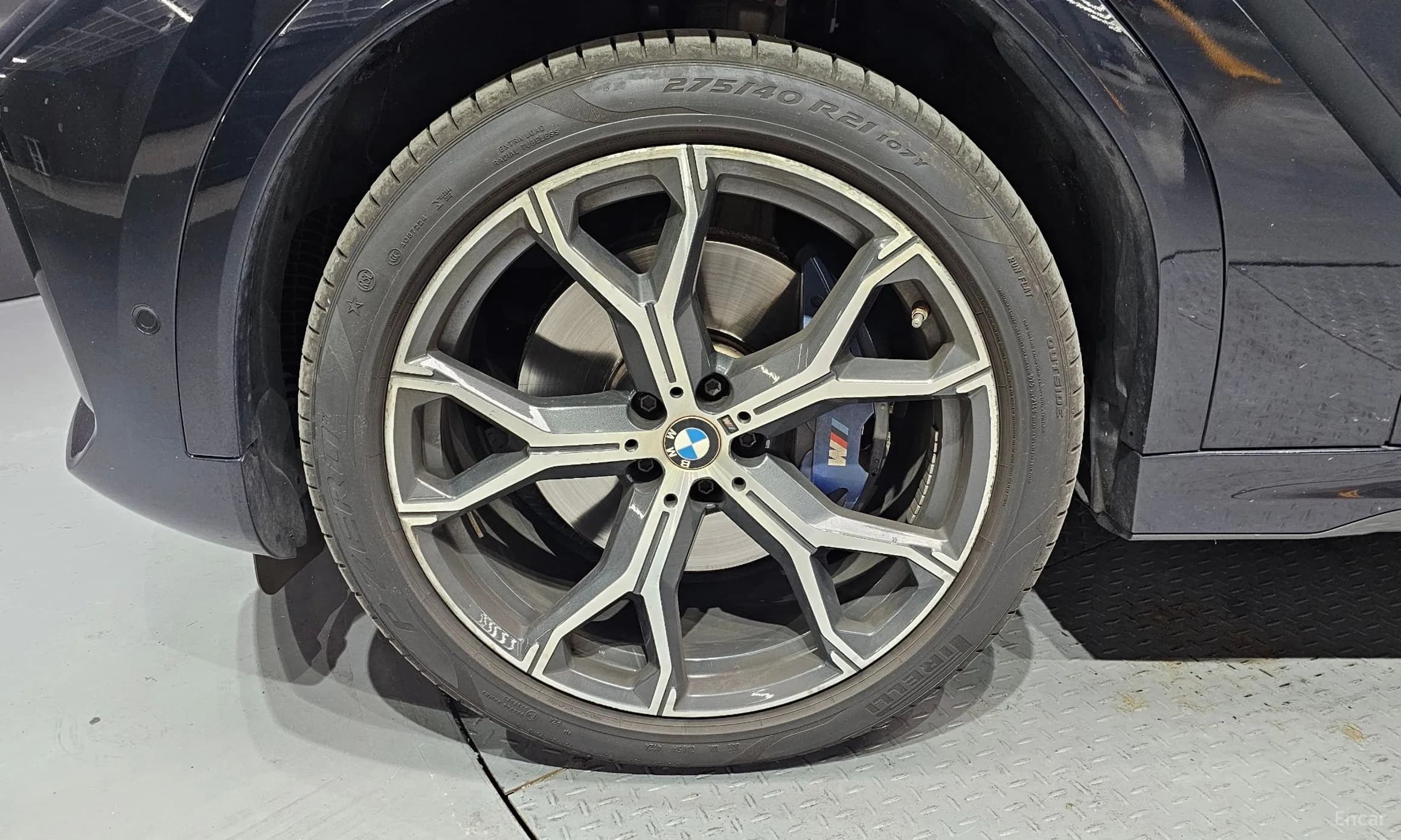 X6 (G06)