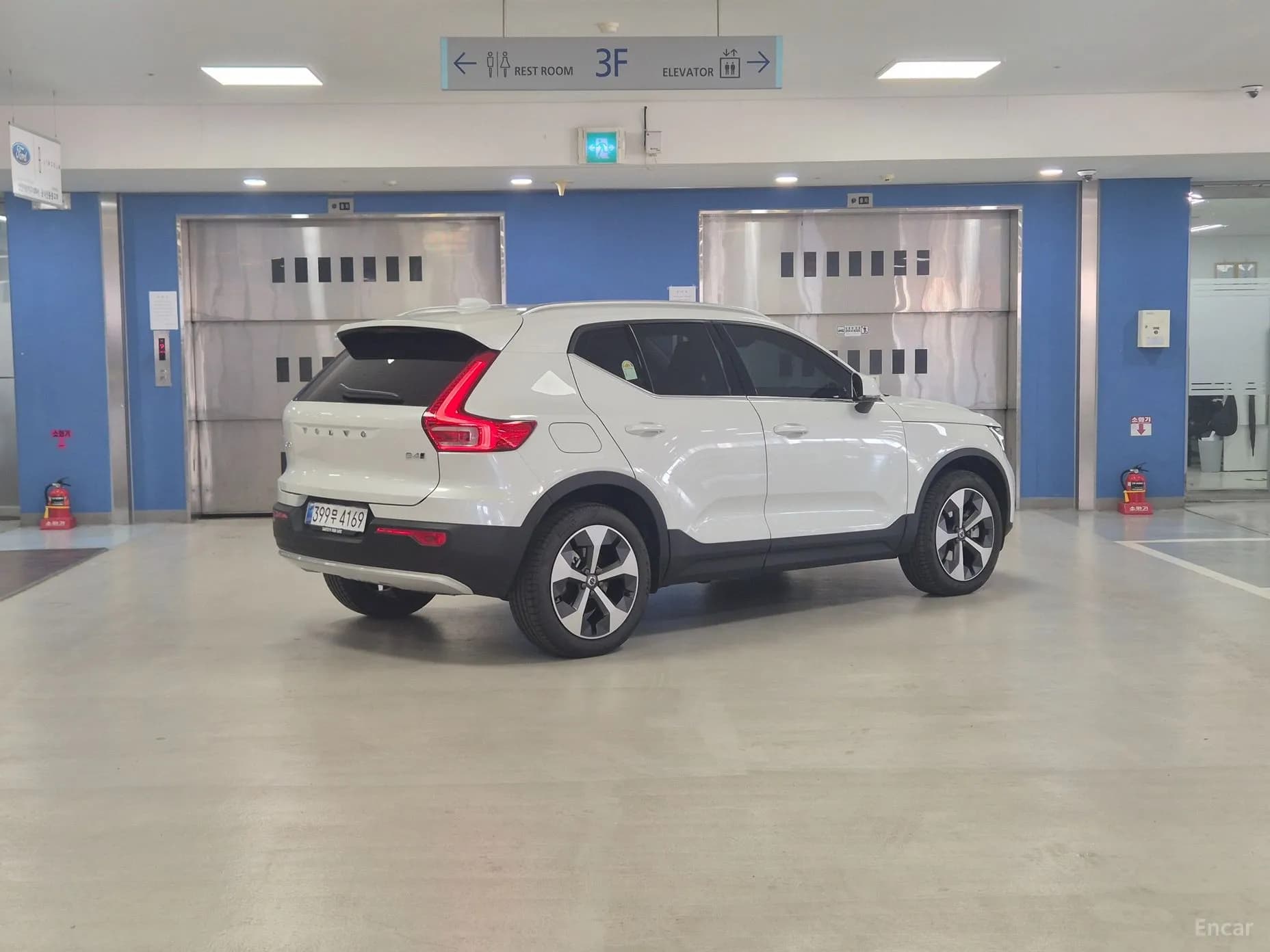 XC40