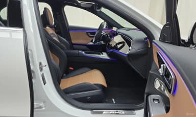 E-Class W214