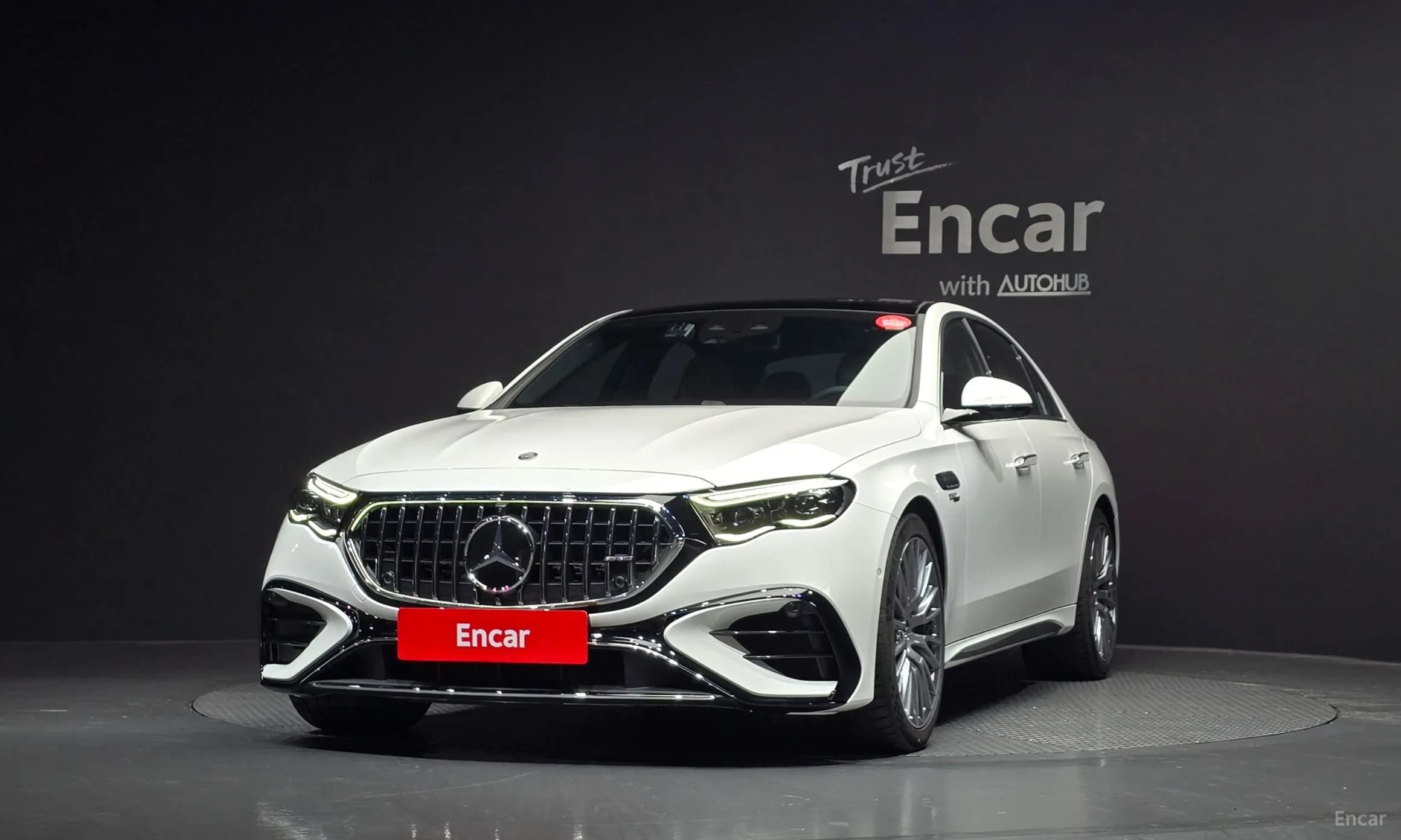 E-Class W214