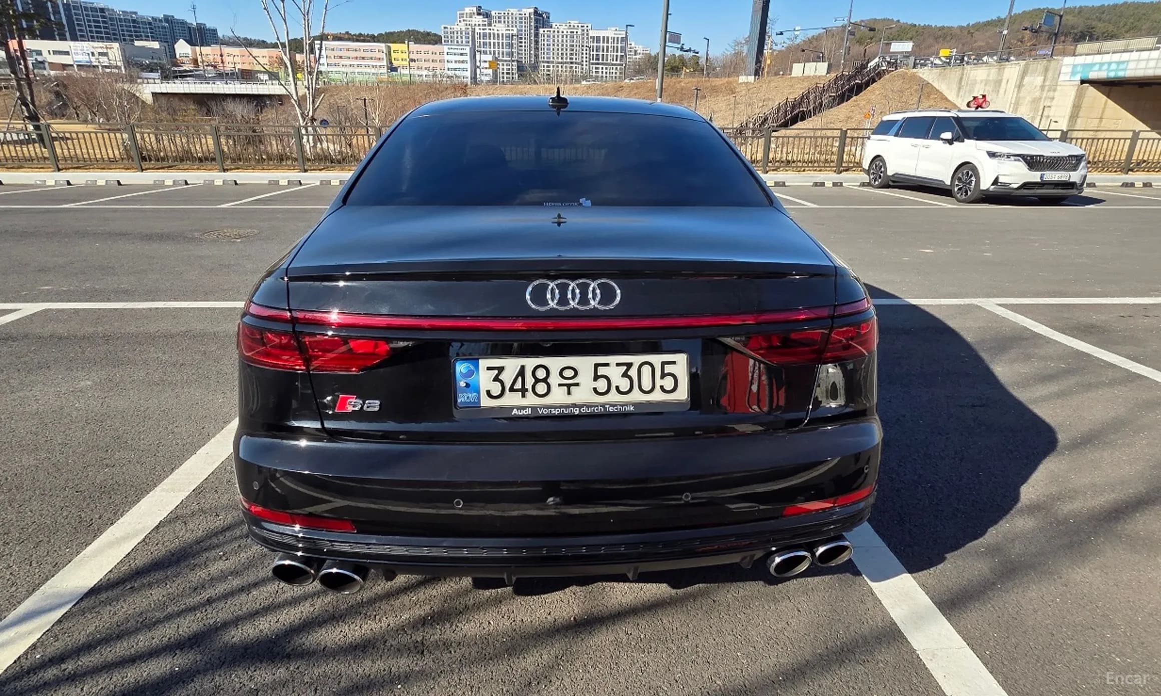 S8 (D5)