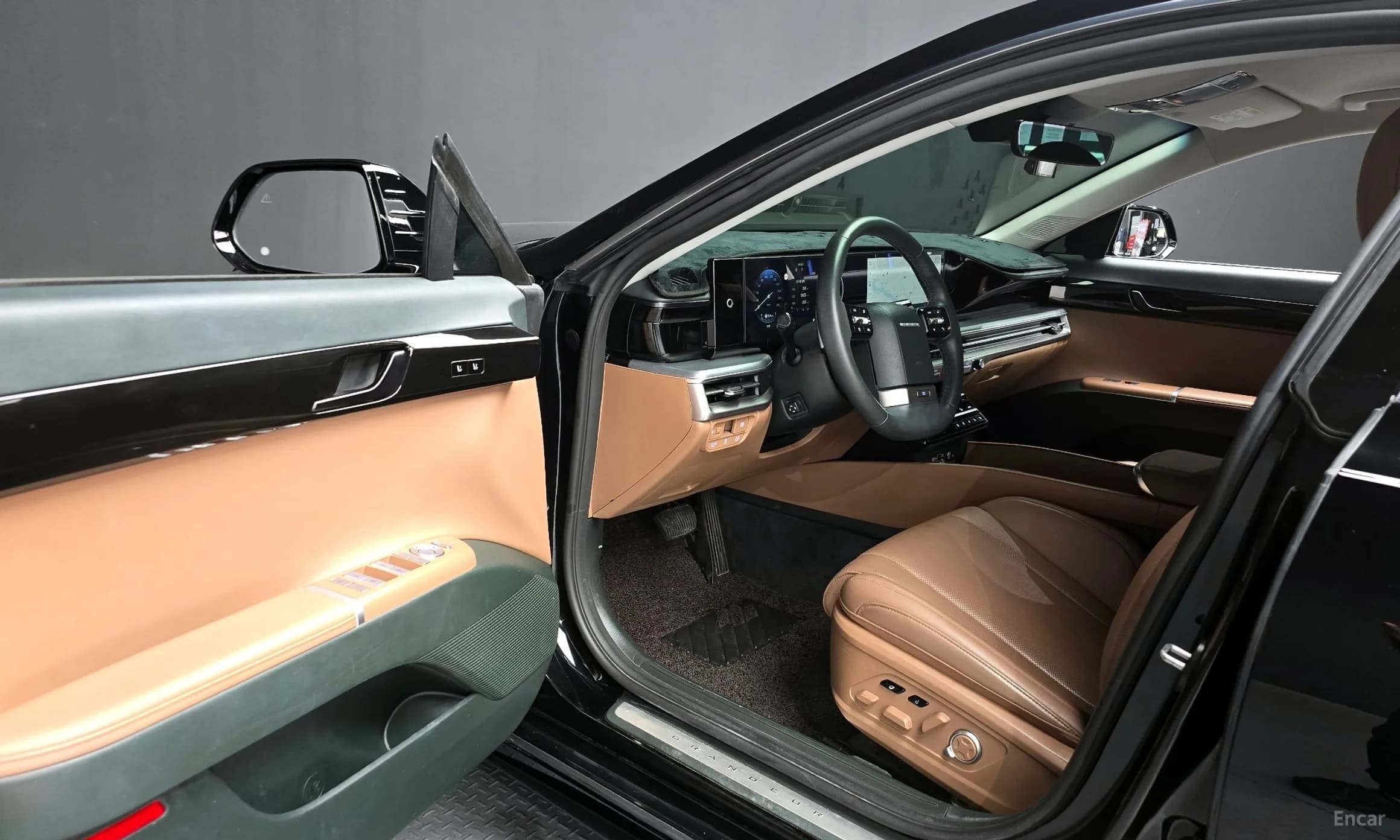 Grandeur Hybrid (GN7)