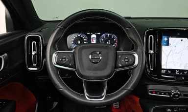 XC40