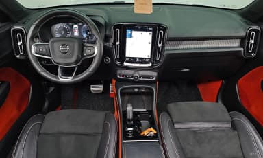 XC40