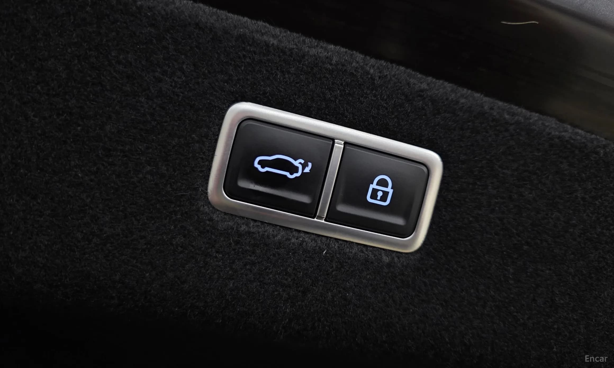 G90 (RS4)