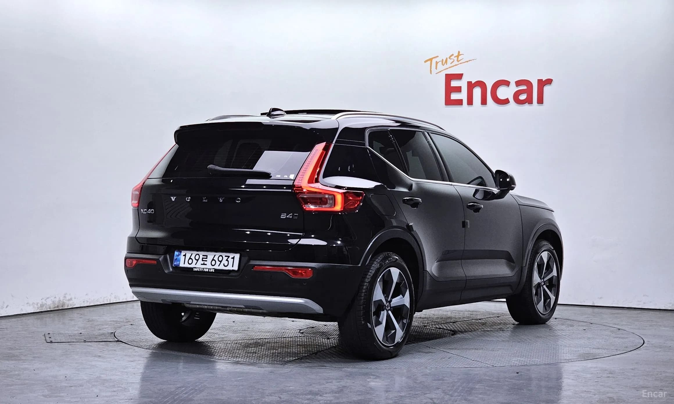XC40