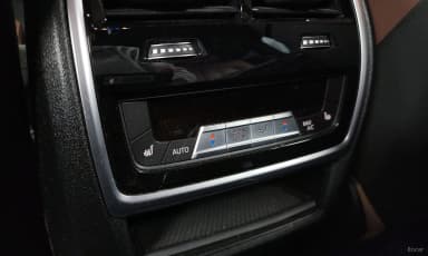 X6 (G06)