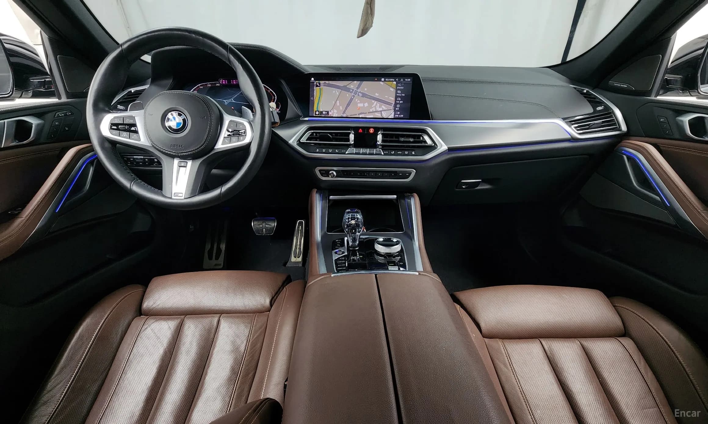X6 (G06)