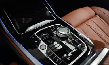 X7 (G07)