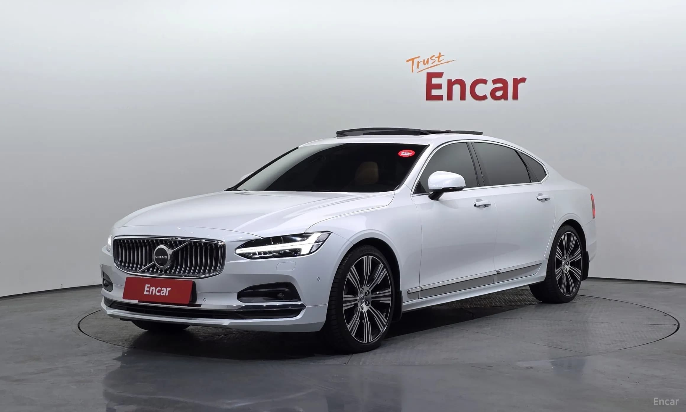 S90