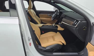 S90
