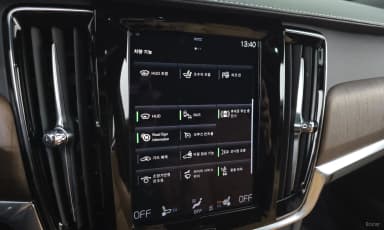 S90