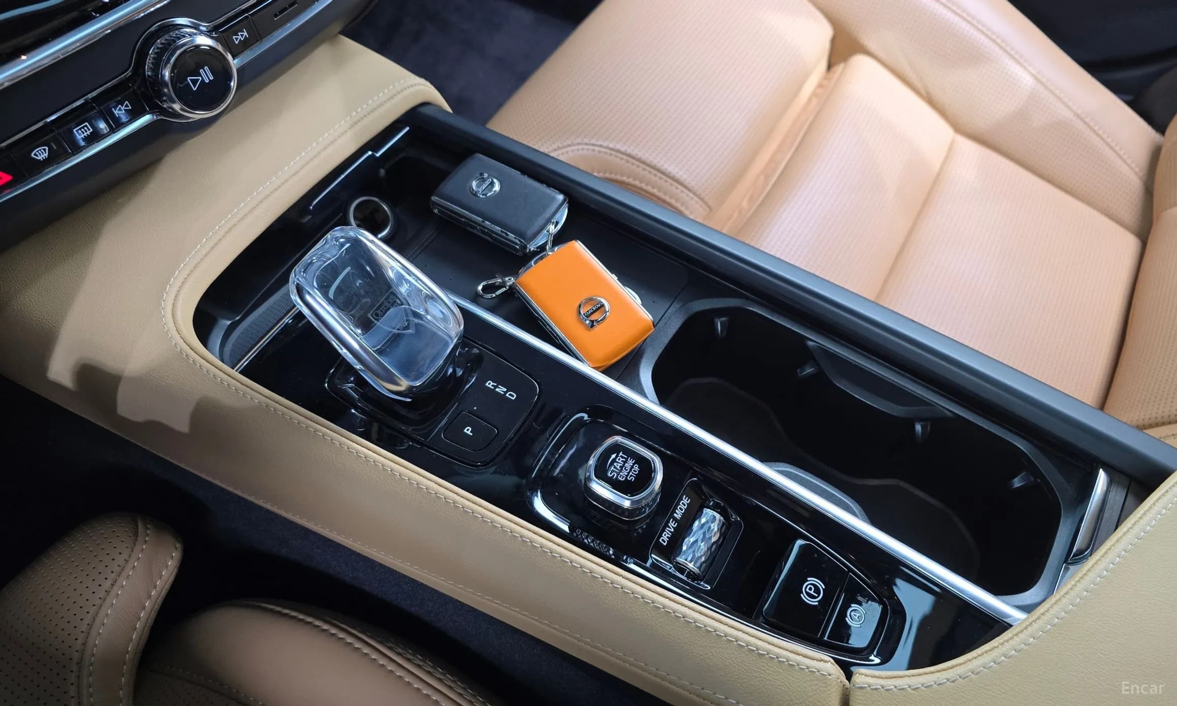 S90